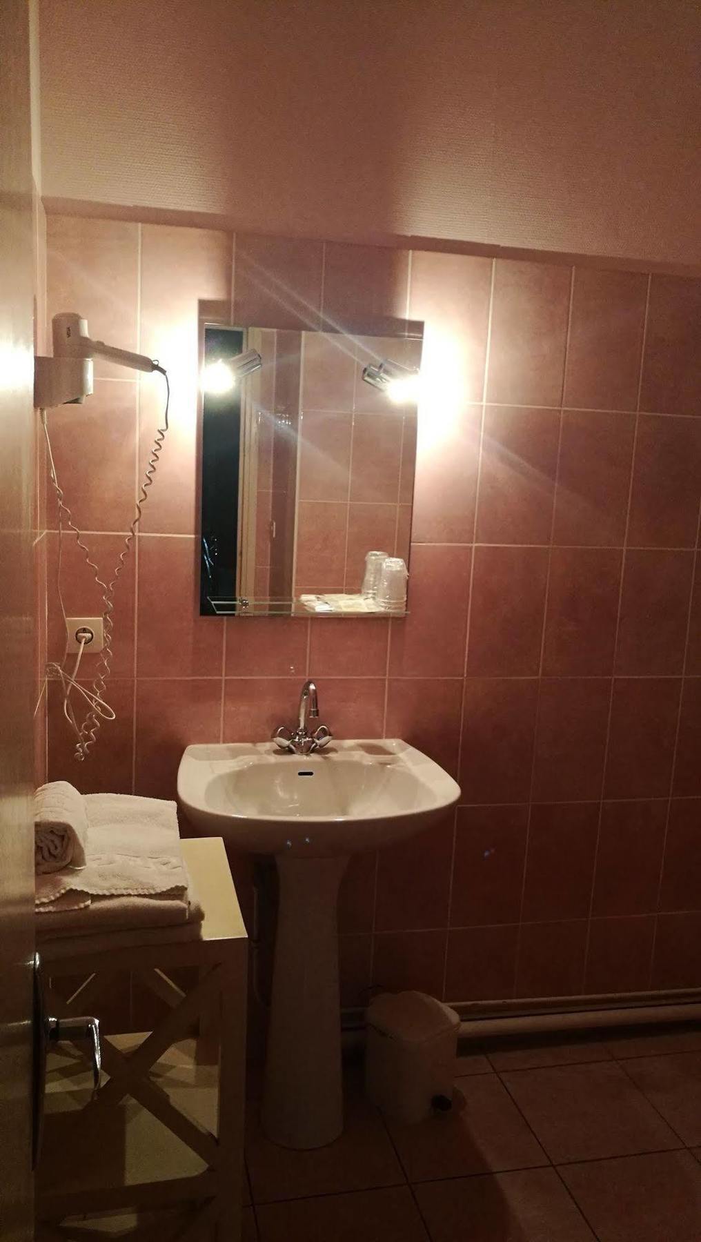 Hotel Emilie Royan Ngoại thất bức ảnh